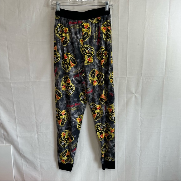 Briefly Stated Mens Cobra Kai Loungewear Pajama Pants Size Small - Picture 7 of 7